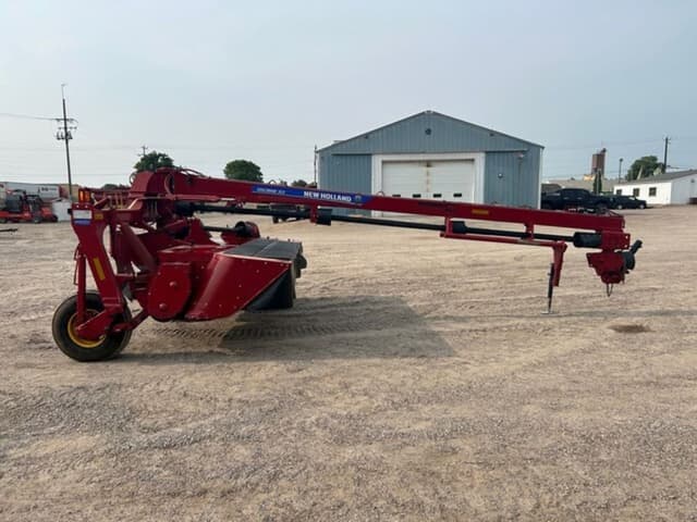 Image of New Holland 313 equipment image 3