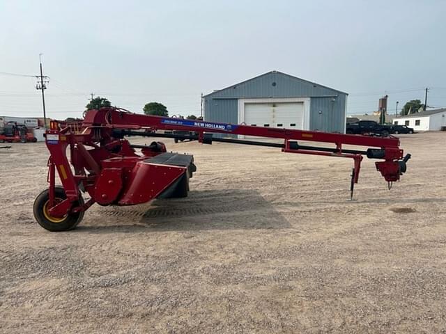 Image of New Holland 313 equipment image 3