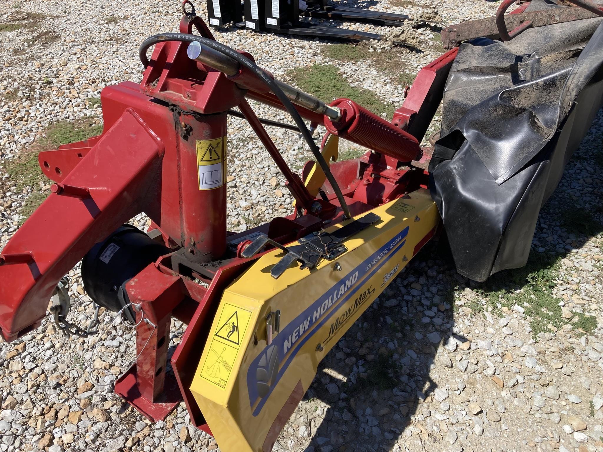 2018 New Holland Duradisc 109M Equipment Image0