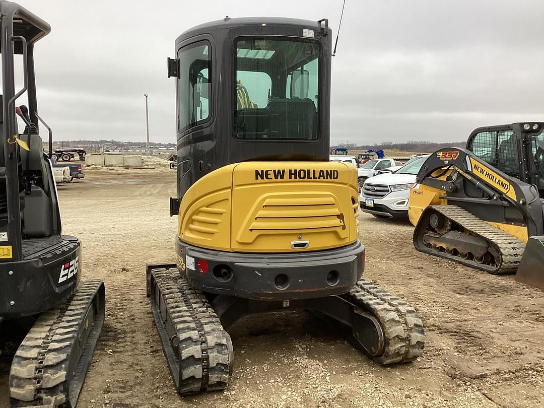 Image of New Holland E37C Image 1