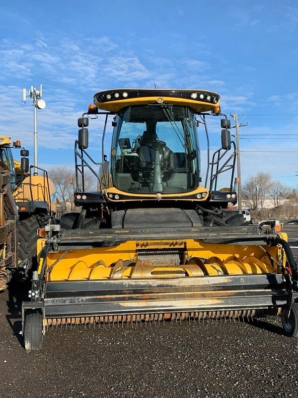 Image of New Holland FR850 equipment image 2