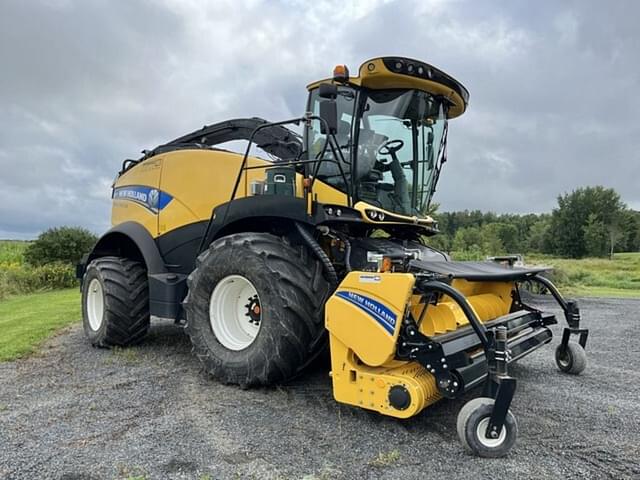 Image of New Holland FR920 equipment image 1