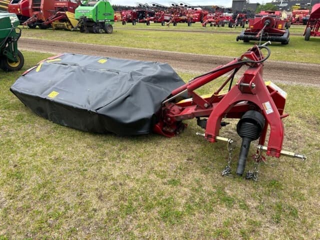 Image of New Holland H6740 equipment image 1