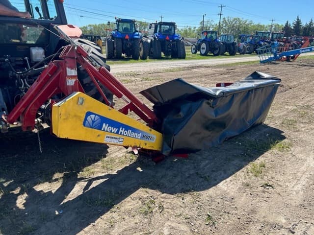 Image of New Holland H6740 equipment image 2