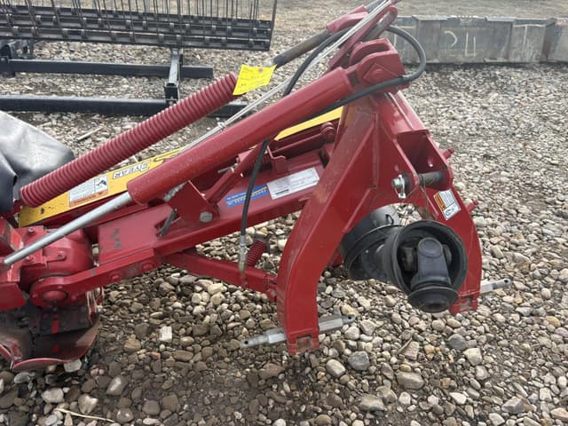 Image of New Holland H6740 equipment image 2