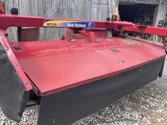 Image of New Holland H7230 equipment image 1