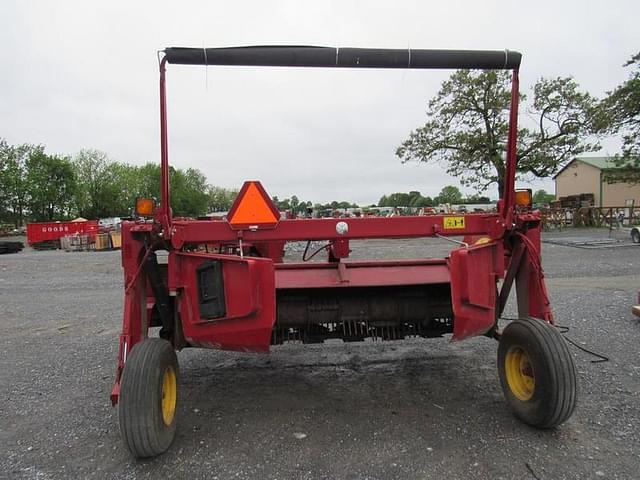 Image of New Holland H7330 equipment image 4
