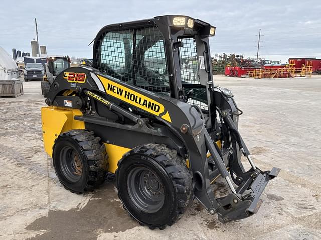 Image of New Holland L218 equipment image 1