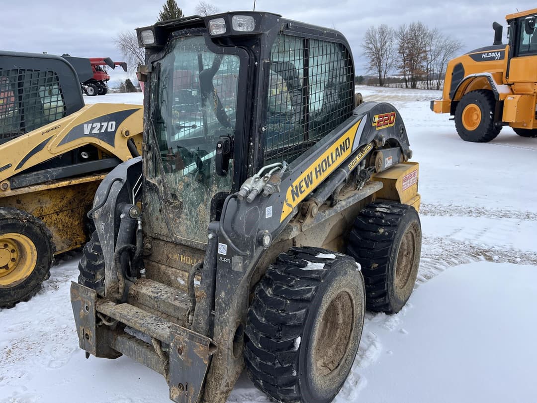 Image of New Holland L220 Primary image