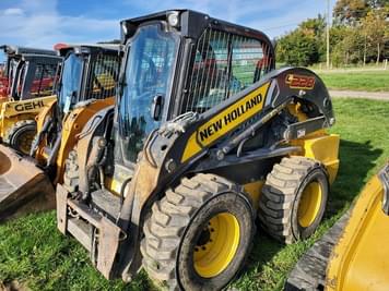 Main image New Holland L228