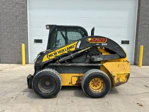 2018 New Holland L228 Image