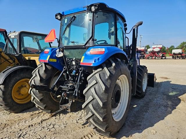 Image of New Holland PowerStar 110 equipment image 3