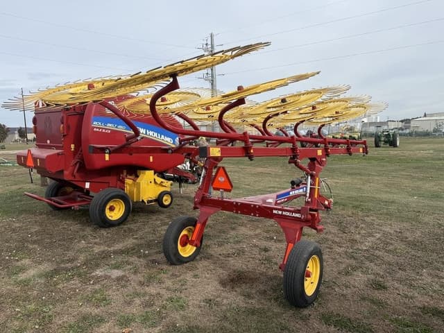 Image of New Holland ProCart 1022 equipment image 3