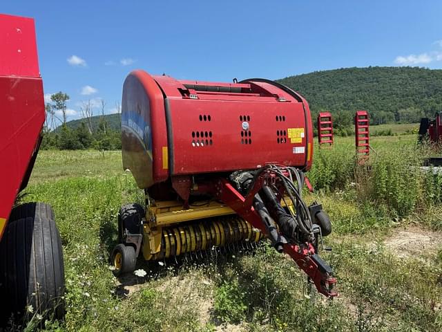 Image of New Holland RB450 equipment image 4