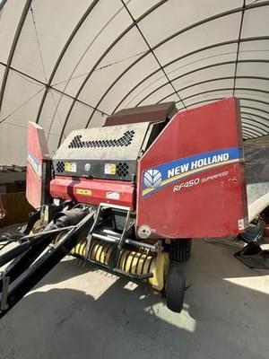 2018 New Holland RF450 SuperFeed Image