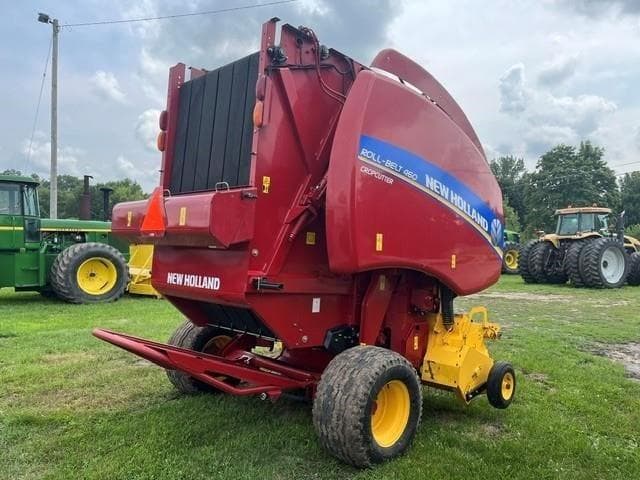 Image of New Holland RB460 equipment image 3