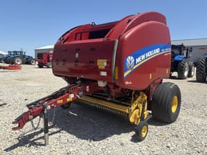 2018 New Holland RB560 Specialty Crop Image