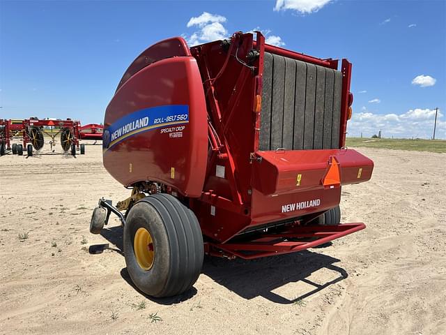 Image of New Holland RB560 Specialty Crop equipment image 3