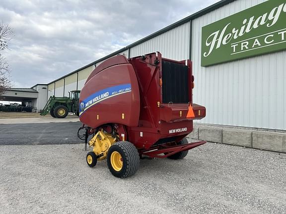 Image of New Holland RB460 equipment image 4