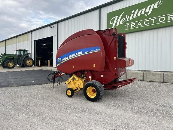 Image of New Holland RB460 equipment image 3