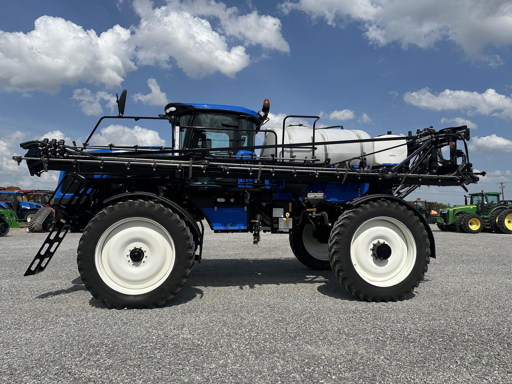 2018 New Holland SP.260R Equipment Image0