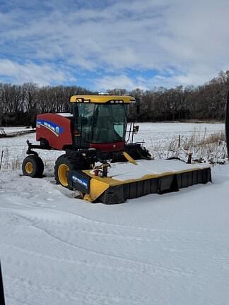 Image of New Holland Speedrower 220 equipment image 2