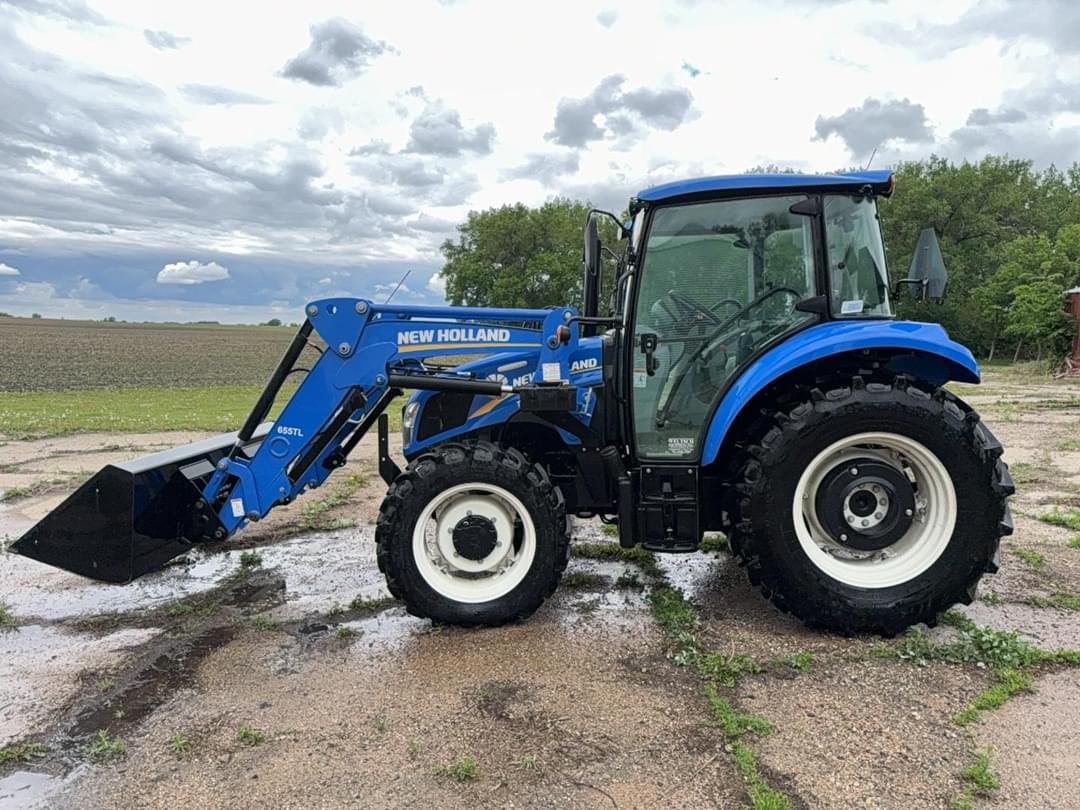 Image of New Holland T4.75 Primary image