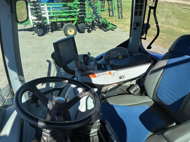Image of New Holland T6.145 equipment image 2