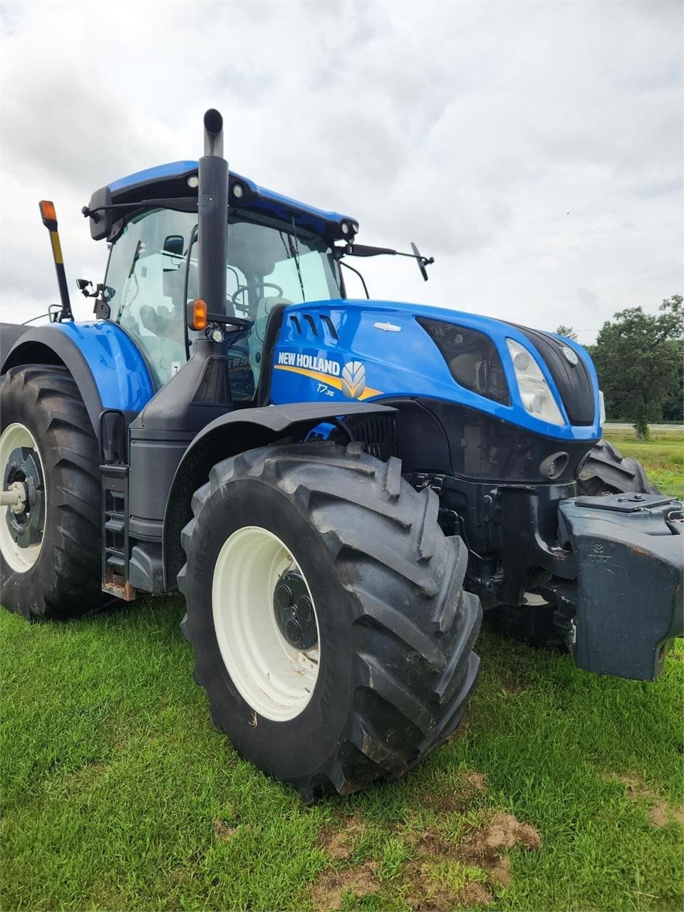 2018 New Holland T7.315 Equipment Image0