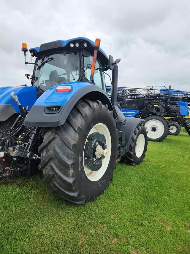 Image of New Holland T7.315 equipment image 3