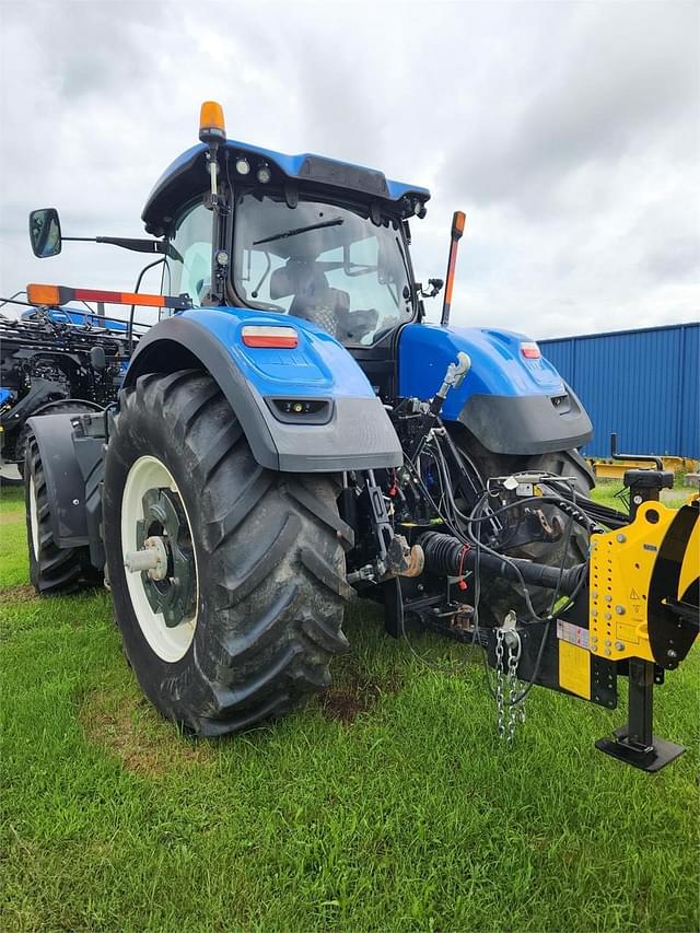 Image of New Holland T7.315 equipment image 4