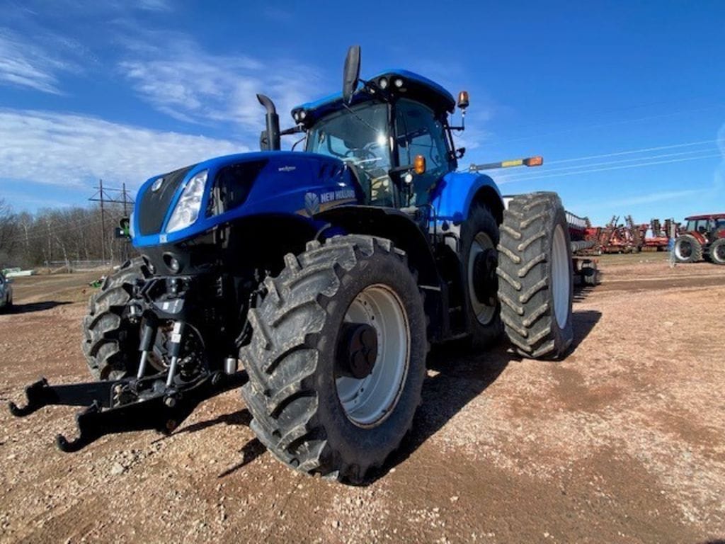 2018 New Holland T7.315 Equipment Image0