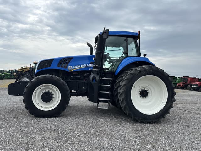 Image of New Holland T8.350 equipment image 2