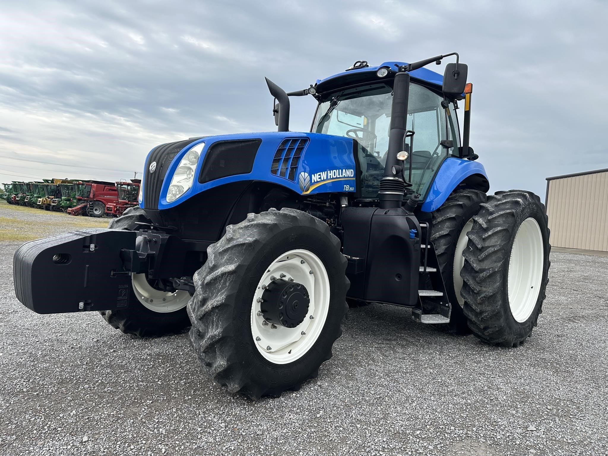 2018 New Holland T8.350 Equipment Image0