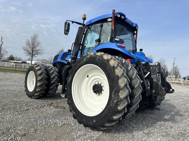 Image of New Holland T8.435 equipment image 4