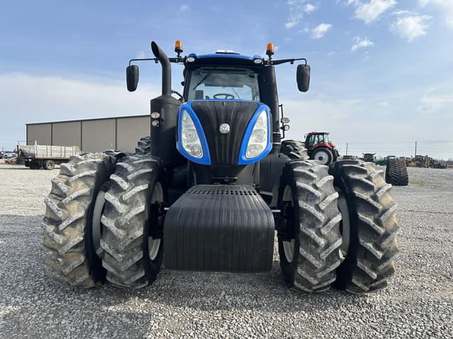 Image of New Holland T8.435 equipment image 3