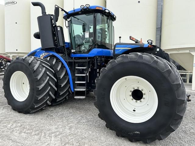 Image of New Holland T9.565 equipment image 4