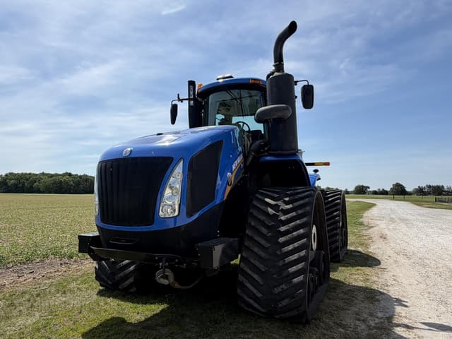 Image of New Holland T9.700 equipment image 2