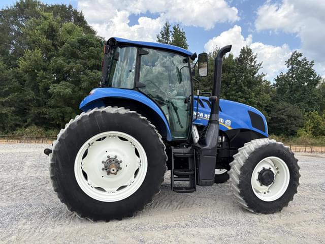Image of New Holland TS6.140 equipment image 2
