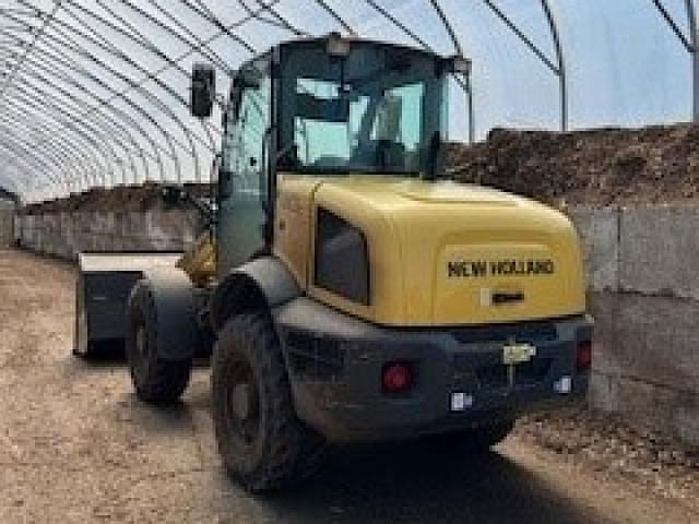 Image of New Holland W80C equipment image 2