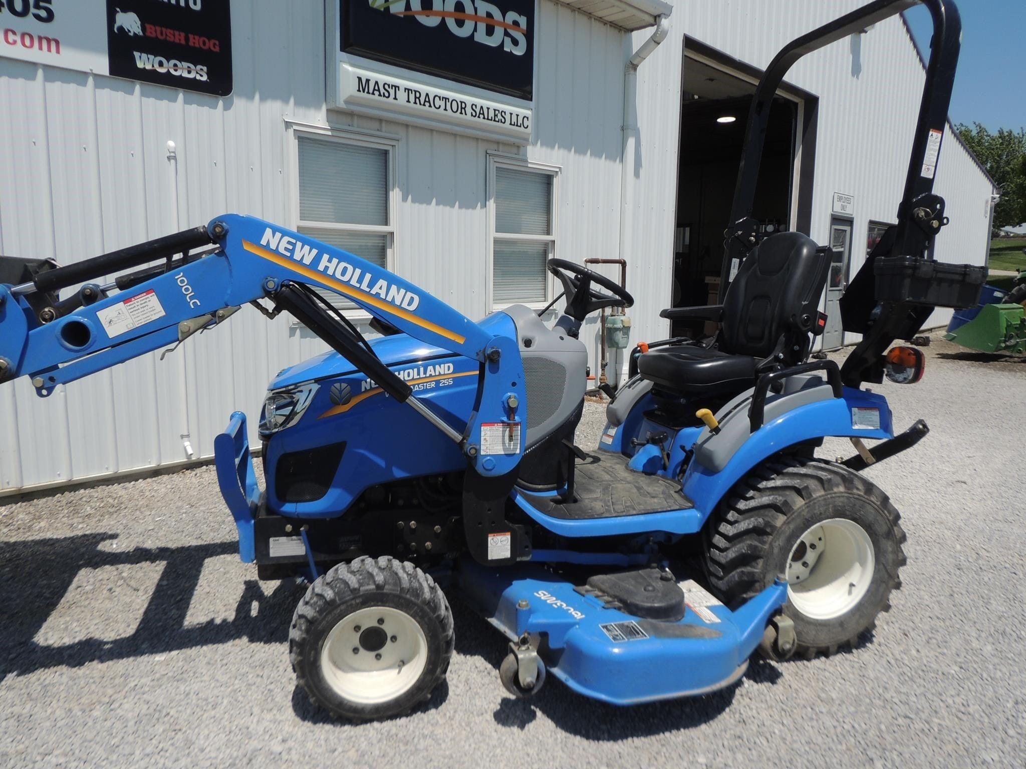 2018 New Holland Workmaster 25S Equipment Image0
