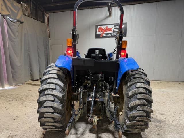 Image of New Holland Workmaster 60 equipment image 3