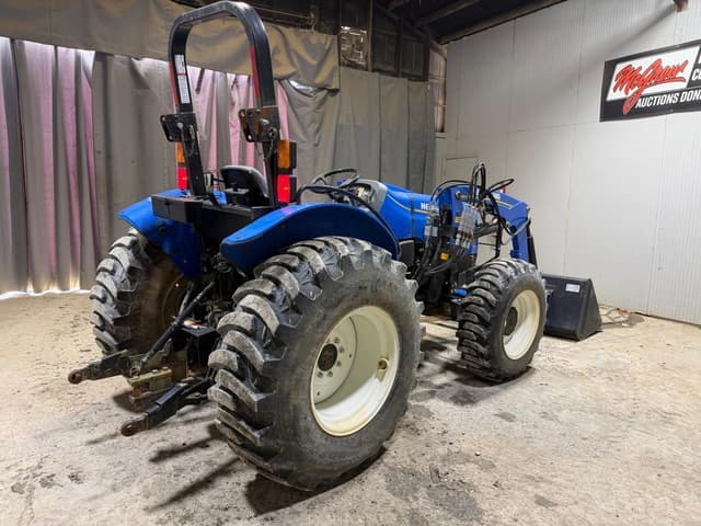 Image of New Holland Workmaster 60 equipment image 4