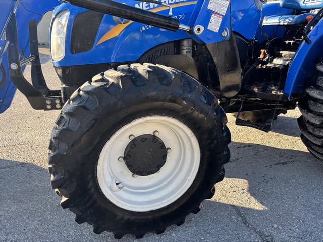 Image of New Holland Workmaster 70 equipment image 2