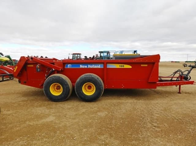Image of New Holland 195 equipment image 2