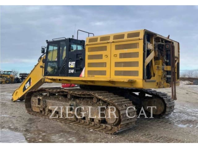 Image of Caterpillar 374FL equipment image 3