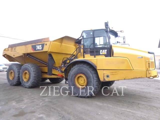 Image of Caterpillar 745 equipment image 1