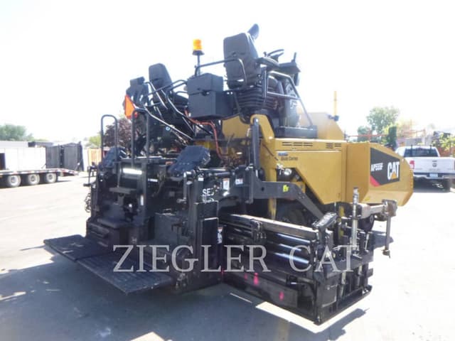 Image of Caterpillar AP555F equipment image 2