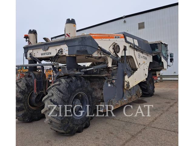 Image of Wirtgen WR240i equipment image 2
