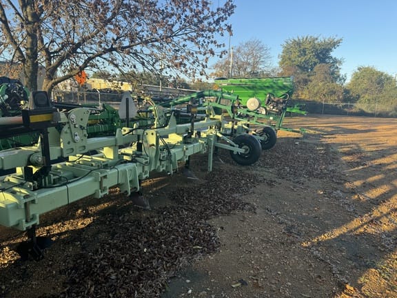 2018 Orthman 603 Equipment Image0
